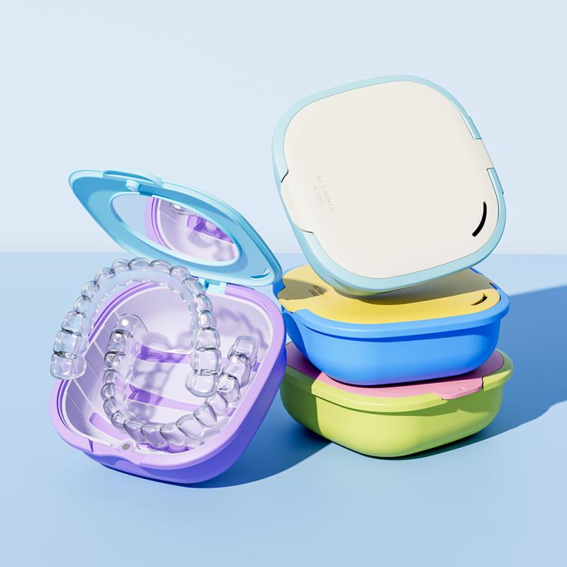 Retainer Case With Drain Baske - Teeth Whitening For Braces recension och pris